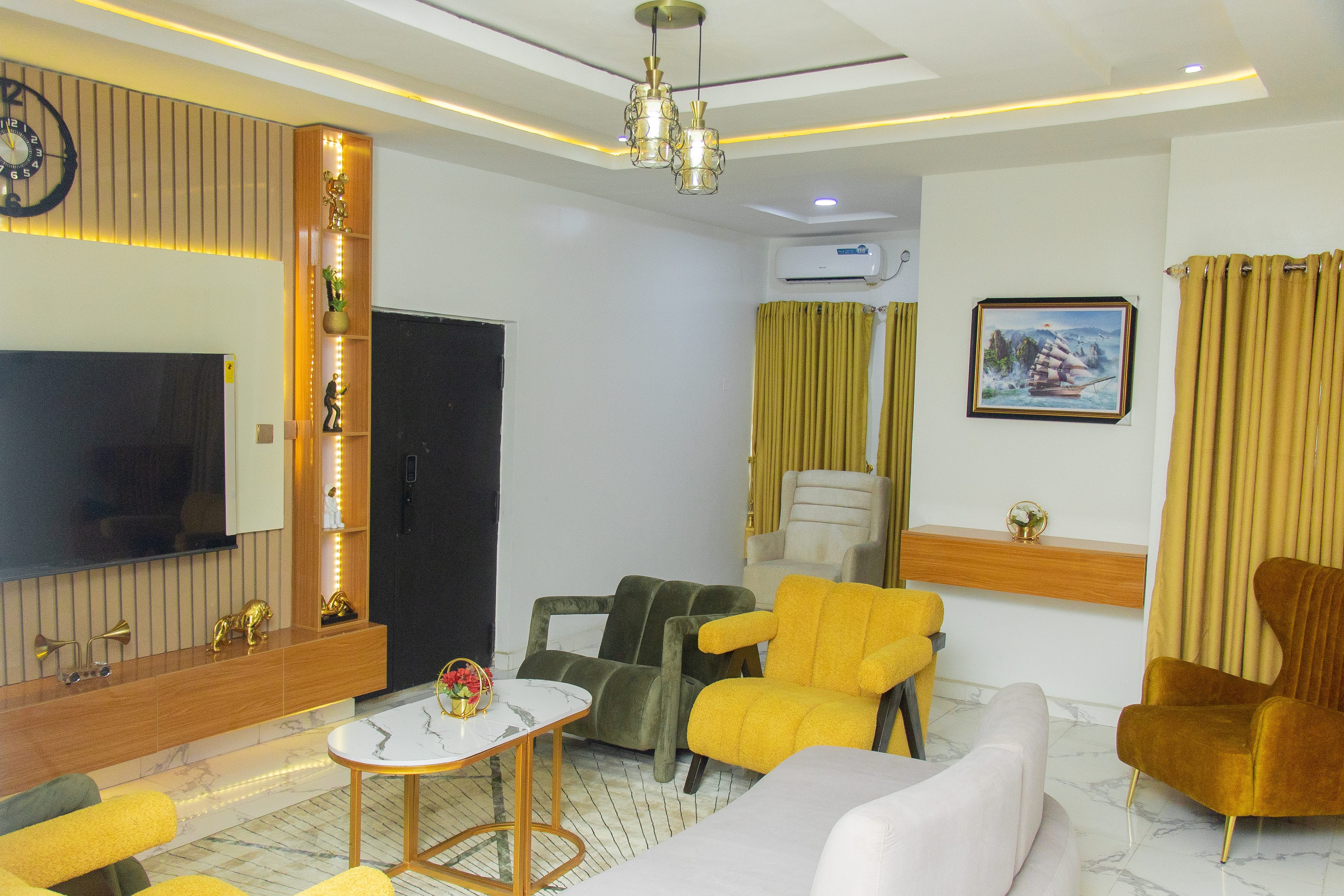 AtlanticBlu Luxury Living Room